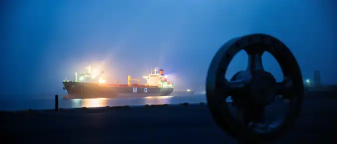 Газовый парадокс Европы: почему, несмотря на санкции, импорт российского СПГ продолжает расти