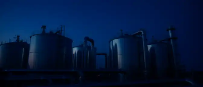 Курс на стабильность: нефтяные гиганты ОПЕК+ решили не менять объемы добычи в октябре