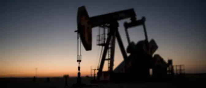 Снижение объемов добычи нефти в России до 8,643 миллиона баррелей в сутки зафиксировала Организация стран-экспортеров нефти